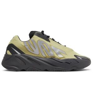 Adidas Yeezy Boost 700 MNVN
'Resin'